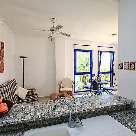 Global Alma Del Sol - By Global Holidays 22530 Denia